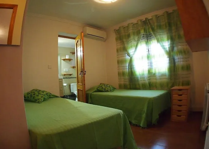 Adelfas * Κάλπε